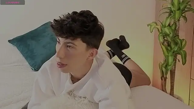 FabianPriince online show from 10.25.25