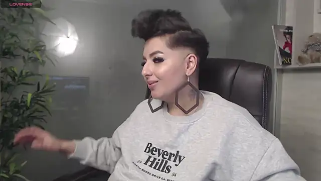 BustyAllyy online show from 01.14.25