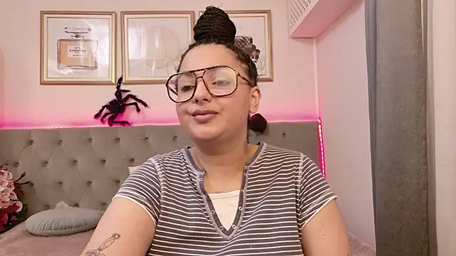 BustyAllyy online show from 10.20.25