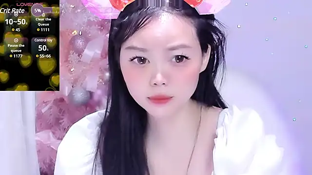 Snapshot of lilies-sweet chatting on 01.25.25 lilies-sweet online show from 01.25.25