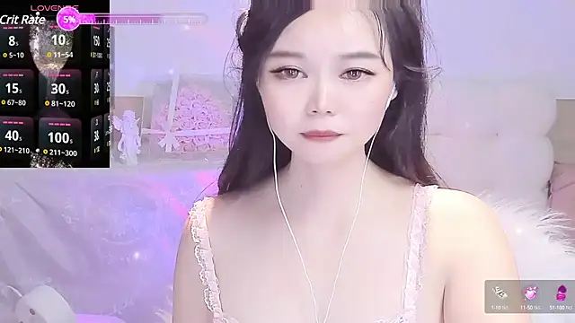 Snapshot of lilies-sweet chatting on 03.11.25 lilies-sweet online show from 03.11.25