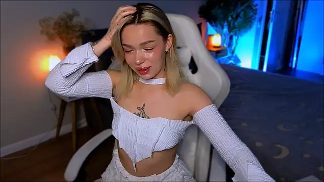 Snapshot of Lily_Yin chatting on 01.14.26 Lily Yin online show from 01.14.26