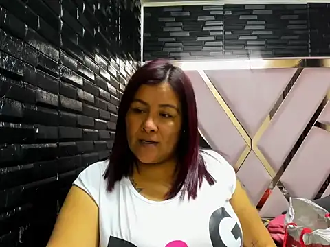 DaianaLutz online show from 12.22.25