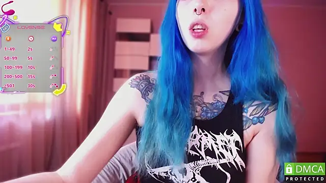 Snapshot of JustMeowGirl chatting on 09.12.25 JustMeowGirl online show from 09.12.25