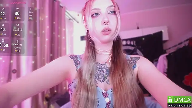 JustMeowGirl online show from 06.14.26