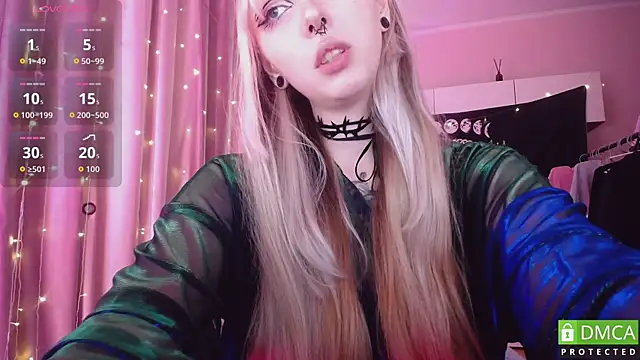 JustMeowGirl online show from 07.03.26