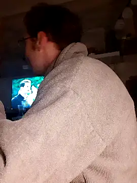 Snapshot of Schnubby1 chatting on 01.22.25 Schnubby1 online show from 01.22.25