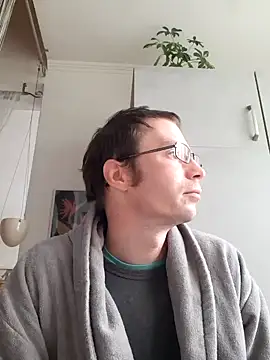 Snapshot of Schnubby1 chatting on 01.24.25 Schnubby1 online show from 01.24.25