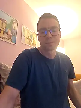 Snapshot of Schnubby1 chatting on 02.18.26 Schnubby1 online show from 02.18.26