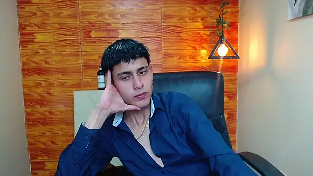 Snapshot of Bastiaan_28 chatting on 01.09.25 Bastiaan 28 online show from 01.09.25