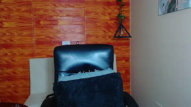 Snapshot of Bastiaan_28 chatting on 02.02.25 Bastiaan 28 online show from 02.02.25