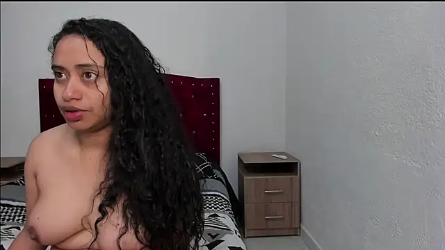 Valentine petite1 online show from 02.07.26