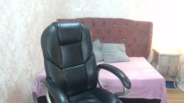 charlottemoonxz online show from 01.08.25