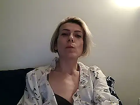 anechka1 online show from 02.17.25