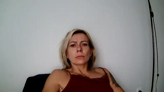 anechka1 online show from 10.13.25