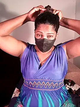 Kim kardashia1 online show from 12.02.24