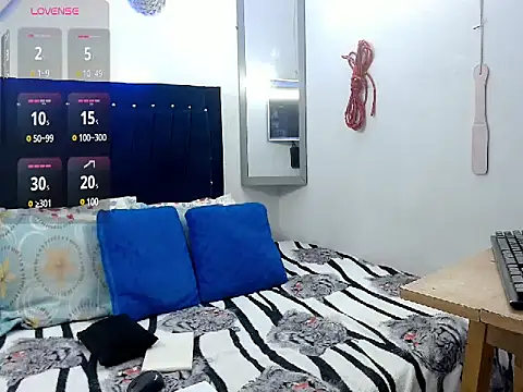 Snapshot of bubis_laru53 chatting on 01.24.25 bubis laru53 online show from 01.24.25