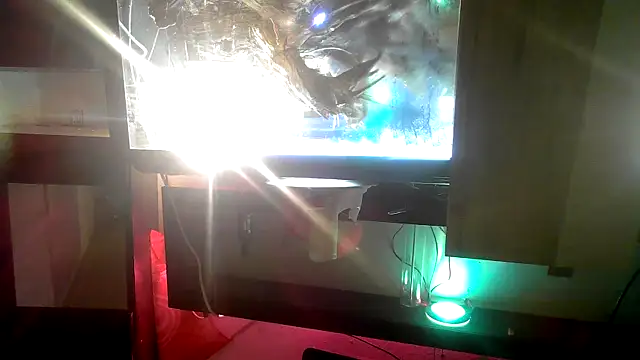 Snapshot of 0815lukas2024 chatting on 09.11.25 0815lukas2024 online show from 09.11.25