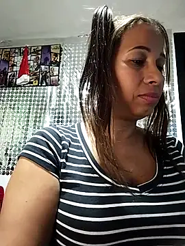 Snapshot of CaroMasha chatting on 03.22.25 CaroMasha online show from 03.22.25