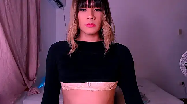 Snapshot of xxxxxchiaratsxxxxx chatting on 12.14.24 xxxxxchiaratsxxxxx online show from 12.14.24