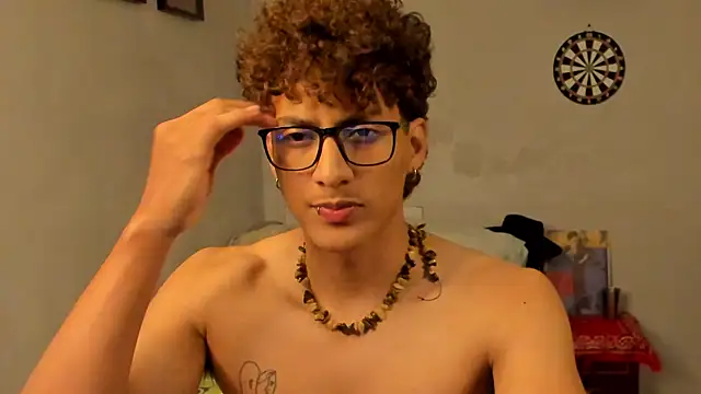 Snapshot of Ivano_joness chatting on 02.07.25 Ivano joness online show from 02.07.25