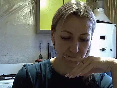 AshleyXHoney online show from 10.22.25