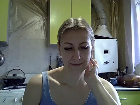 AshleyXHoney online show from 11.05.25