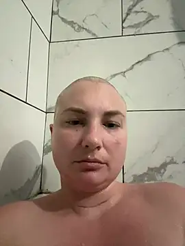 MilfyMrsRobinson online show from 04.26.26