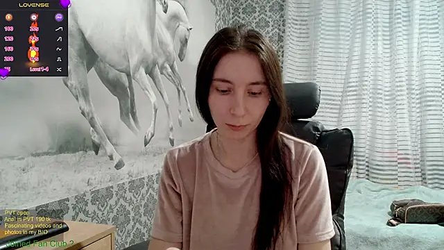 Wowpornoo online show from 02.18.25