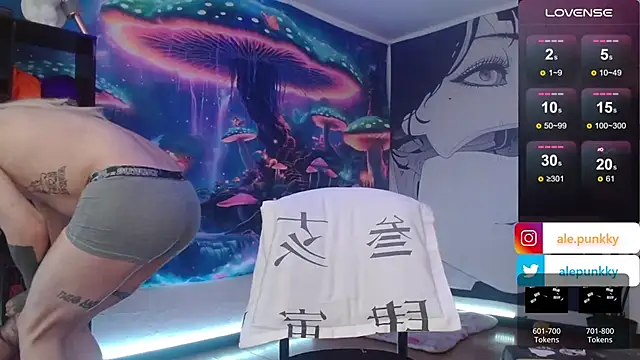 charlotbelucci  online show from 02.14.25