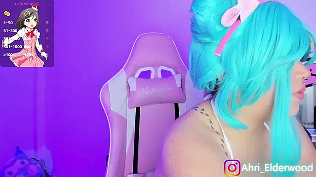 Snapshot of Ahri_Elderwood chatting on 12.12.24 Ahri Elderwood online show from 12.12.24