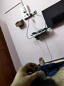 Snapshot of Manboobs178 chatting on 02.10.25 Manboobs178 online show from 02.10.25