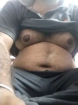 Snapshot of Manboobs178 chatting on 02.25.25 Manboobs178 online show from 02.25.25