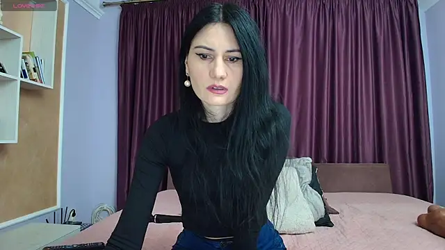 Snapshot of isabellice chatting on 02.23.26 isabellice online show from 02.23.26