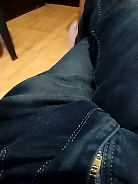 Snapshot of myhot1551 chatting on 10.09.25 myhot1551 online show from 10.09.25