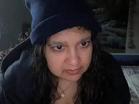 MelanieFawker online show from 10.02.25