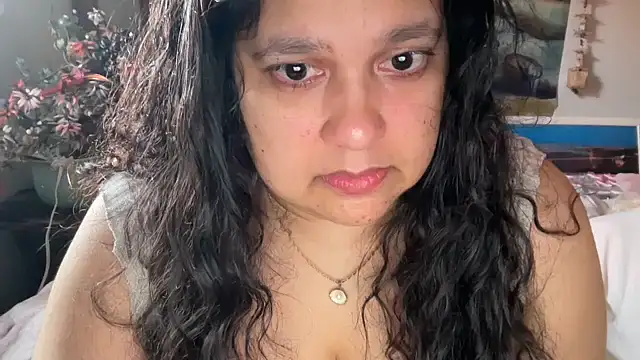 MelanieFawker online show from 10.11.25