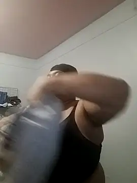 Snapshot of pinkpassionpleaser chatting on 12.04.24 pinkpassionpleaser online show from 12.04.24