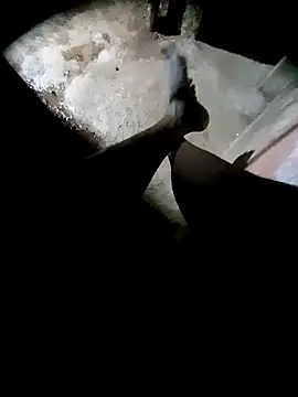 Tamil boy age28 online show from 02.18.25