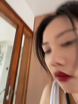 Eliza-E online show from 05.31.26