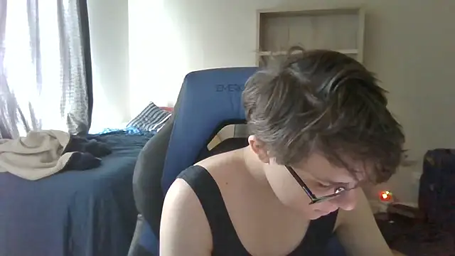 KaliSnow199623 online show from 09.28.25