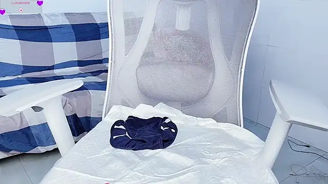 I Am Boo online show from 03.20.25