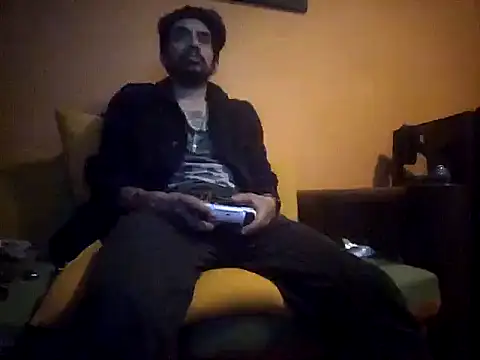 Snapshot of Angel_Coronel chatting on 02.06.25 Angel Coronel online show from 02.06.25