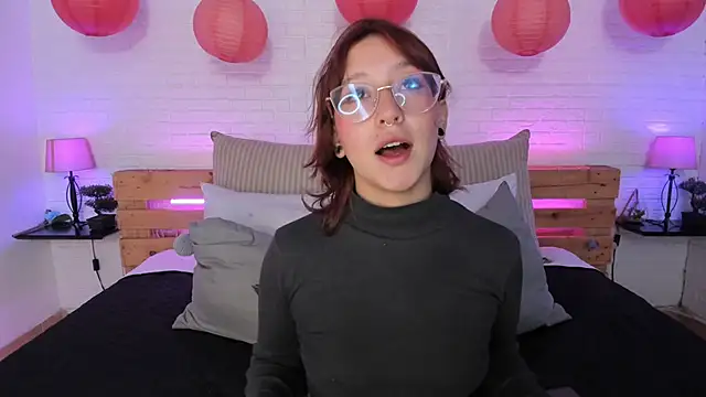 Snapshot of sofi_bakerr chatting on 02.17.25 sofi bakerr online show from 02.17.25