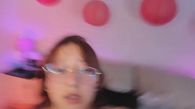 Snapshot of sofi_bakerr chatting on 02.20.25 sofi bakerr online show from 02.20.25