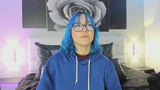 Snapshot of sofi_bakerr chatting on 11.11.25 sofi bakerr online show from 11.11.25