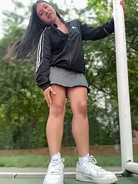 Snapshot of VAL_PRINCESS chatting on 12.12.24 VAL PRINCESS online show from 12.12.24