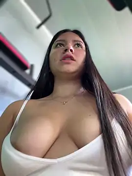 Snapshot of VAL_PRINCESS chatting on 01.12.25 VAL PRINCESS online show from 01.12.25