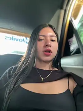 Snapshot of VAL_PRINCESS chatting on 03.15.25 VAL PRINCESS online show from 03.15.25