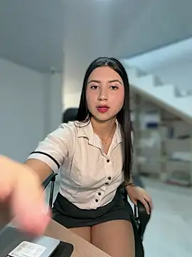 VAL PRINCESS online show from 02.20.26